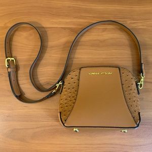 Adrienne Vittadini Ostrich Print Crossbody Handbag